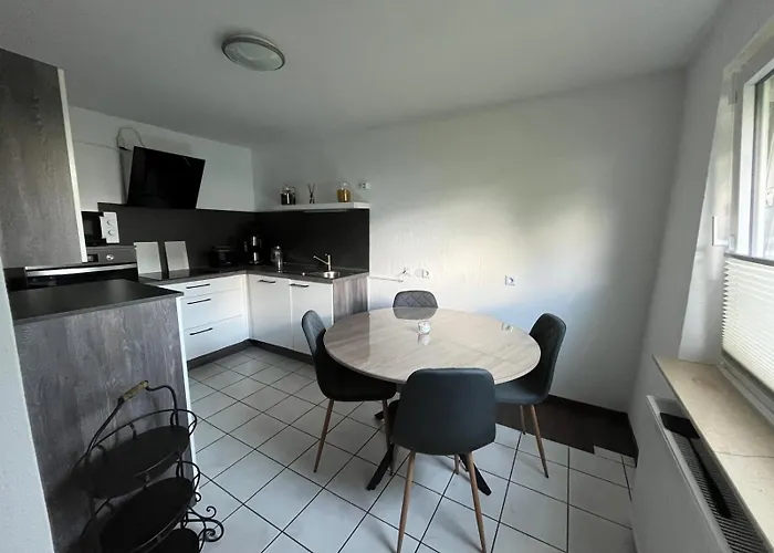 公寓 Mit Sauna 吕格德